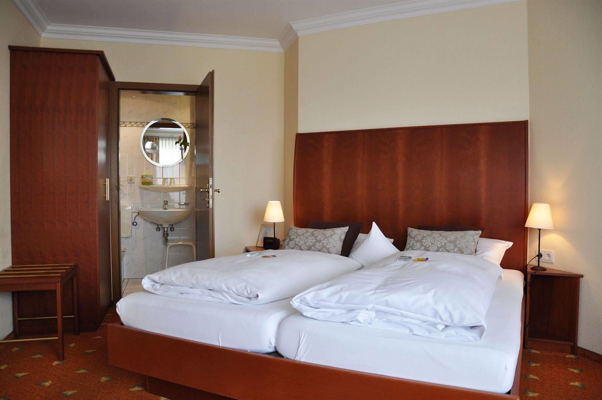 Hotel Zur Post New Style Garrel Exterior foto